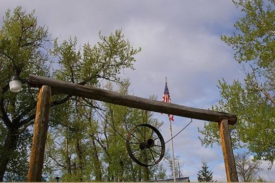 Hotel Parade Rest Ranch West Yellowstone Exterior foto